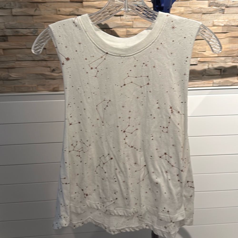 Spiritual Gangster constellation muscle tank top. Size large